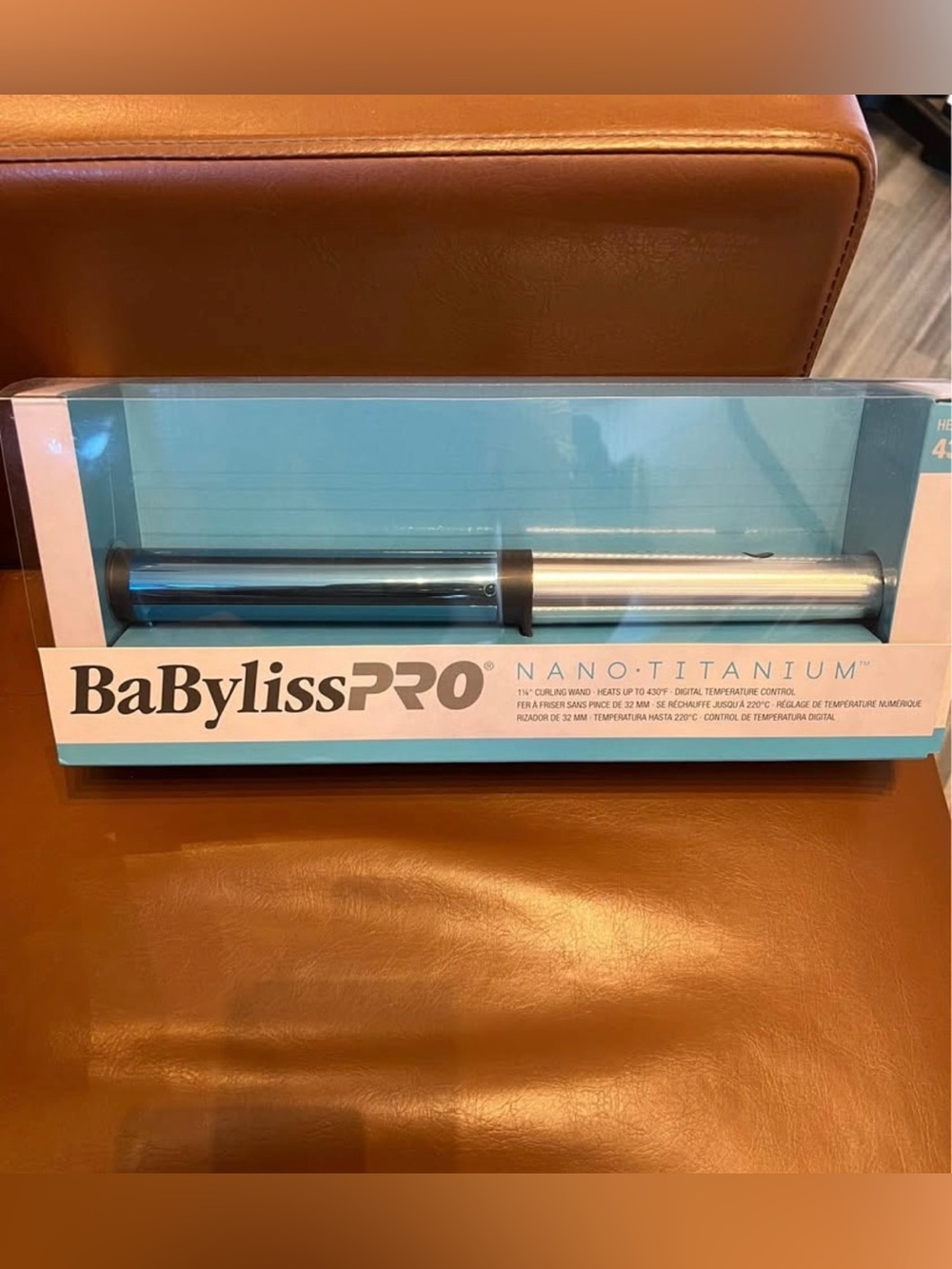 BaByliss titanium 1¼" Curling Wand in Blue and Silver